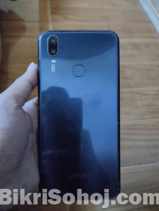 Vivo Y11